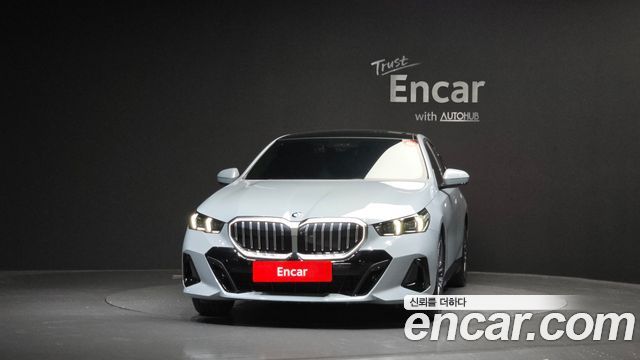BMW 5-Series G60 520i M Sport - фото 2
