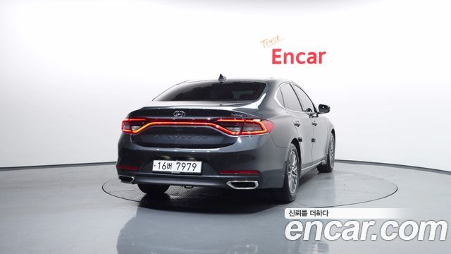 Hyundai Grandeur IG, гибрид Exclusive - фото 3