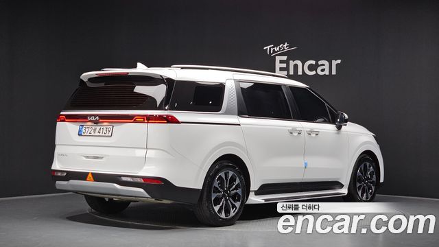 Kia Carnival 4-го поколения 9-Seater Prestige - фото 1