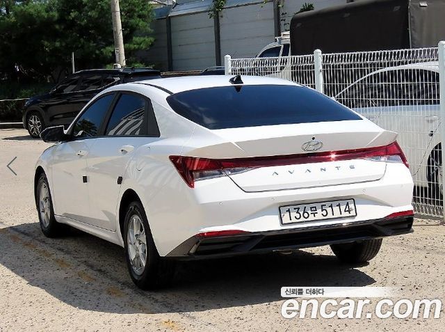 Hyundai Avante CN7 1.6 Smart - фото 2