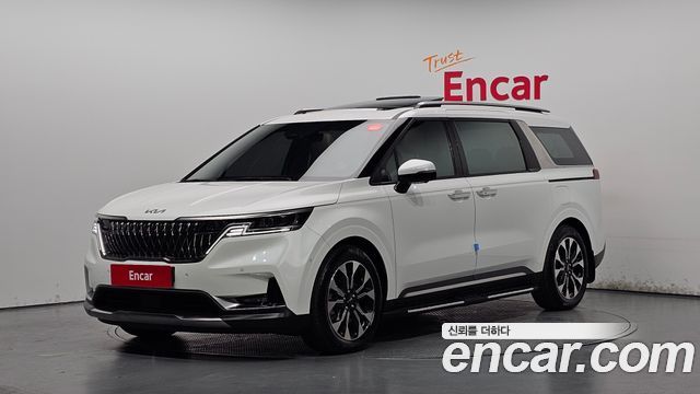 Kia Carnival 4-го поколения 9-Seater Signature - фото 0
