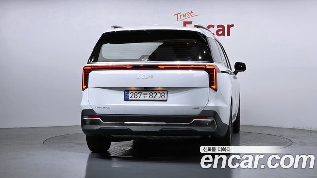 Kia Carnival Новый 4-го поколения HEV 9seater Signature - фото 3