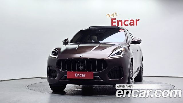 Maserati Grecale 2.0 AWD GT - фото 2