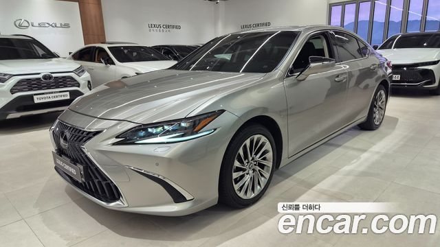 Lexus ES 7-го поколения Executive - фото 0