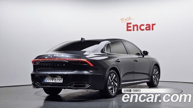 Hyundai Grandeur Новый IG, гибрид Premium Choice - фото 1