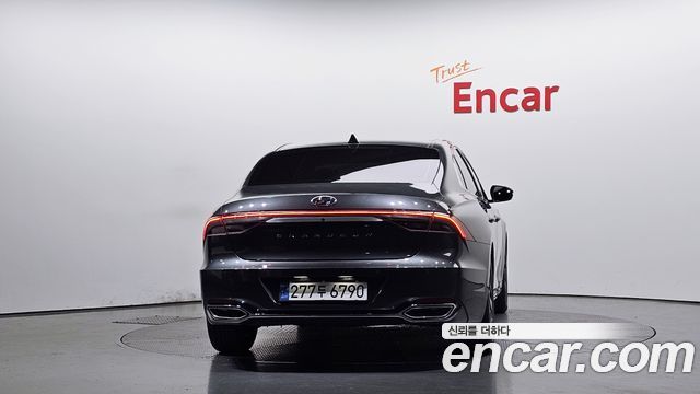 Hyundai Grandeur Новый IG, гибрид Premium Choice - фото 3