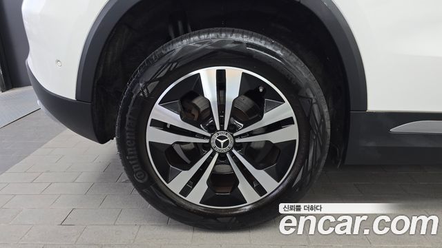 Mercedes-Benz GLA-Class H247 GLA220 - фото 4