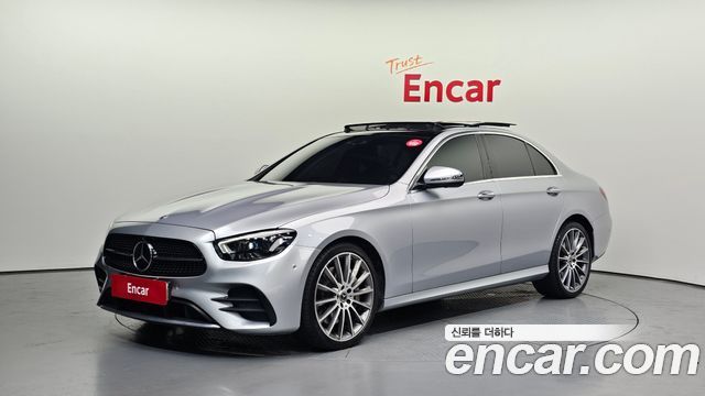 Mercedes-Benz E-Class W213 E350 4MATIC AMG Line - фото 0