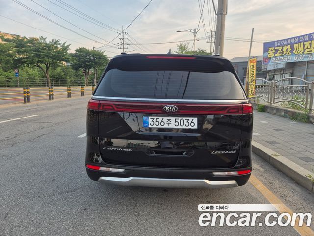 Kia Carnival 4-го поколения Gasoline 7-Seater Signature - фото 3