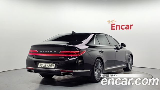 Genesis G90 3.8 AWD Luxury - фото 1
