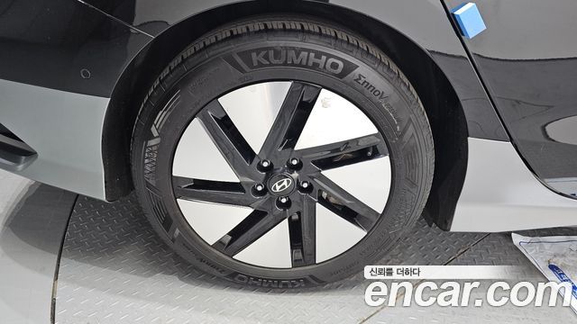 Hyundai Ioniq6 Long Range AWD Prestige - фото 4