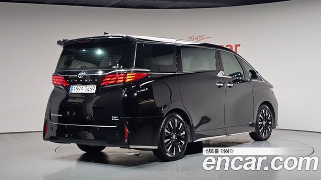 Toyota Alphard 4-го поколения 2.5 HEV Executive AWD - фото 0
