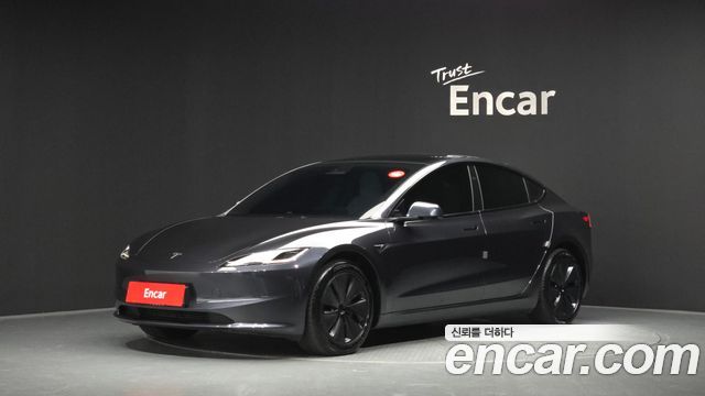 Tesla Model 3 Long Range AWD - фото 0
