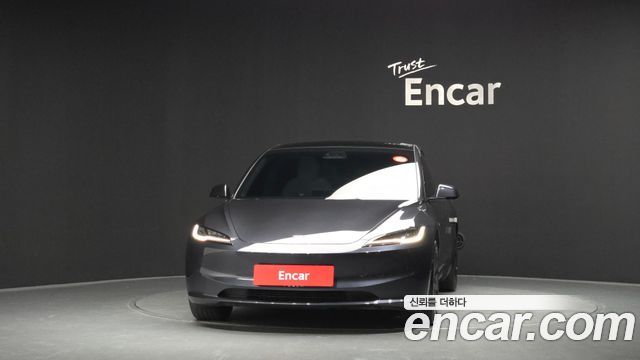 Tesla Model 3 Long Range AWD - фото 2