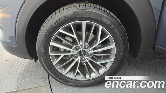 Hyundai Tucson Совершенно новый Diesel 1.6 2WD Premium - фото 4
