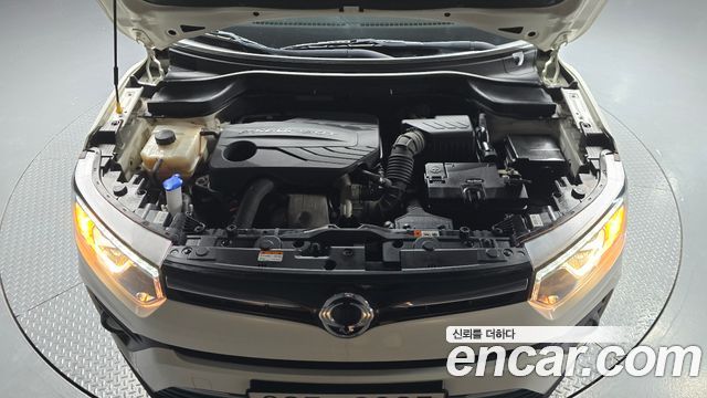 SsangYong Tivoli Gasoline 1.5 2WD V3 - фото 4