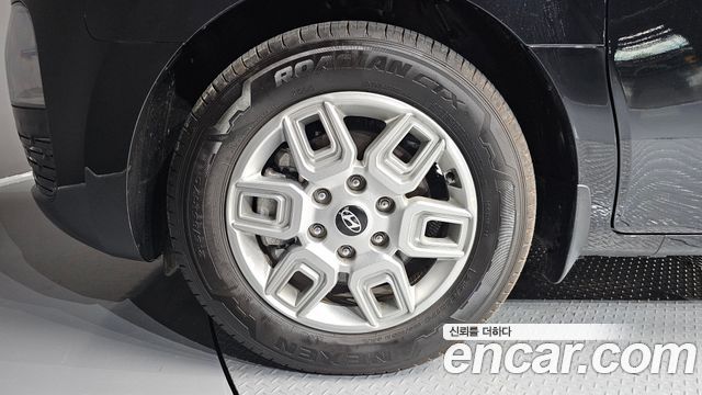 Hyundai Staria Cargo 5-Seater Modern - фото 4