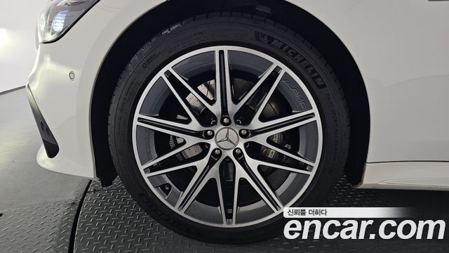 Mercedes-Benz AMG GT 4Door 43 4MATIC+ - фото 3