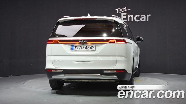Kia Carnival 4-го поколения 9-Seater Noblesse - фото 3
