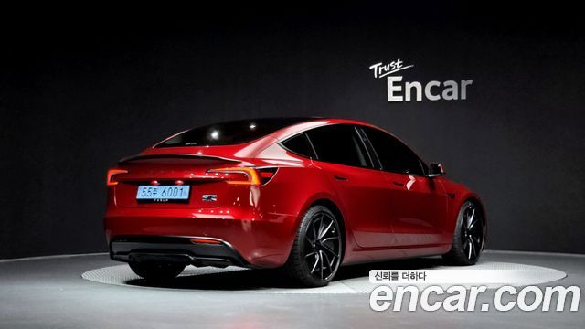 Tesla Model 3 Performance AWD - фото 1
