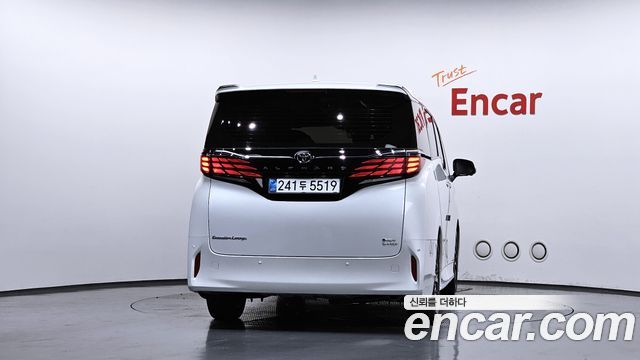 Toyota Alphard 4-го поколения 2.5 HEV Executive AWD - фото 3