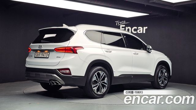 Hyundai Santafe TM Diesel 2.0 2WD Premium - фото 1