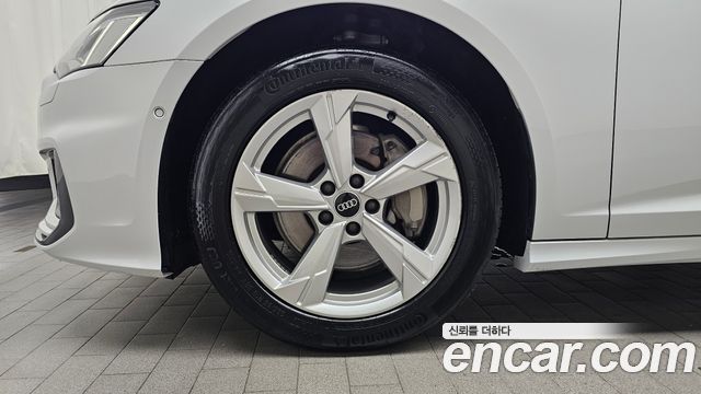 Audi A6 C8 45 TFSI - фото 4