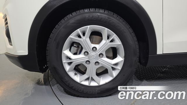 SsangYong Tivoli Gasoline 1.5 2WD V3 - фото 4