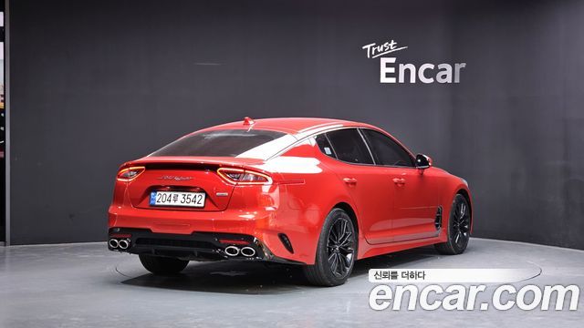 Kia Stinger 2.0 Turbo AWD Prime - фото 1