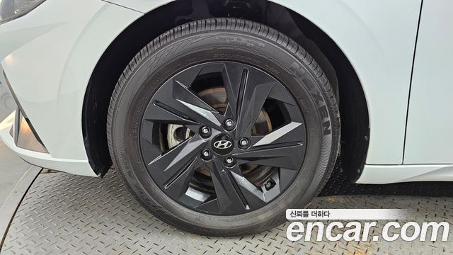 Hyundai Avante CN7 1.6 Modern - фото 4