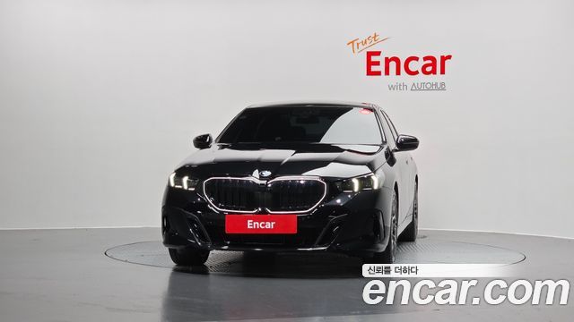 BMW 5-Series G60 530i xDrive M Sport Pro Special Edition - фото 2