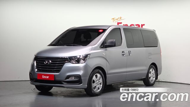 Hyundai Starex Новый Wagon 12-Seater Modern - фото 0