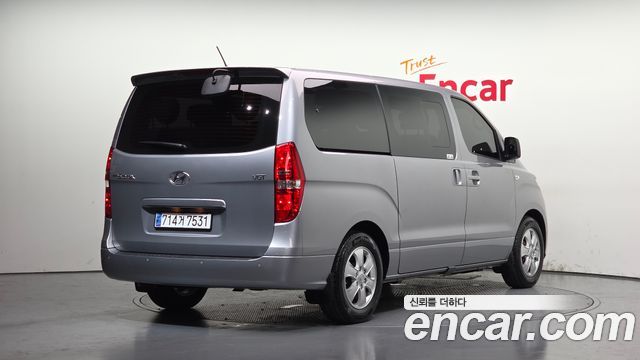 Hyundai Starex Новый Wagon 12-Seater Modern - фото 1