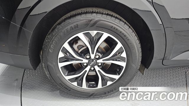 Kia Carnival 4-го поколения Gasoline 9-Seater Prestige - фото 4
