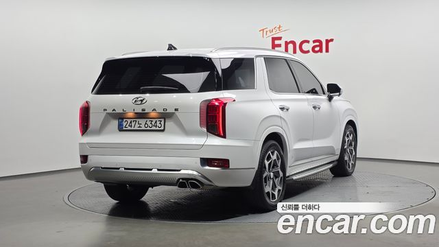Hyundai Palisade Diesel 2.2 2WD Calligraphy - фото 1