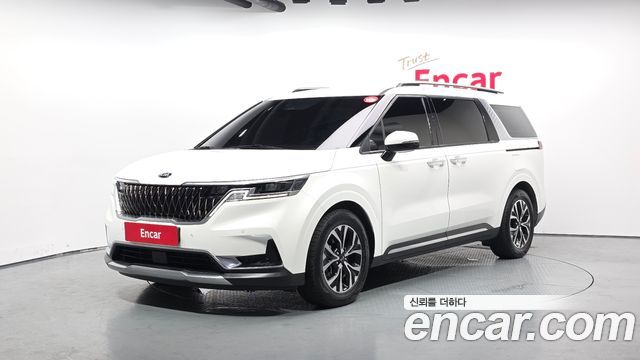Kia Carnival 4-го поколения 9-Seater Noblesse - фото 0