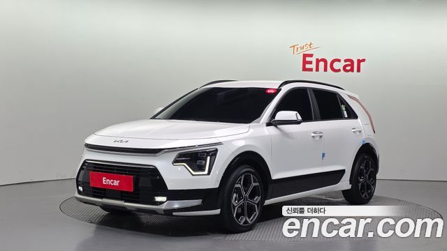 Kia Niro Совершенно новый Signature - фото 0