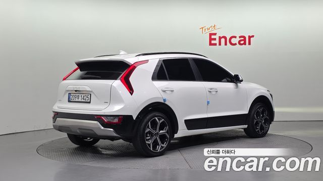 Kia Niro Совершенно новый Signature - фото 1