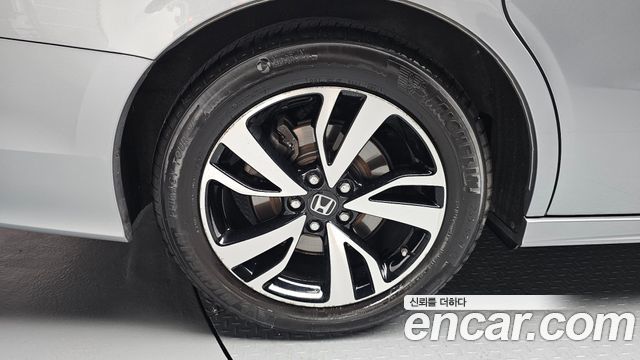Honda Odyssey 3.5 5th - фото 4