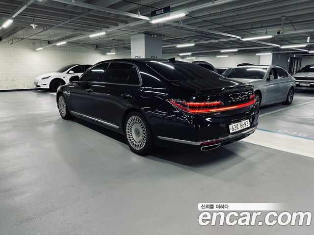 Genesis G90 3.8 AWD Premium Luxury - фото 1