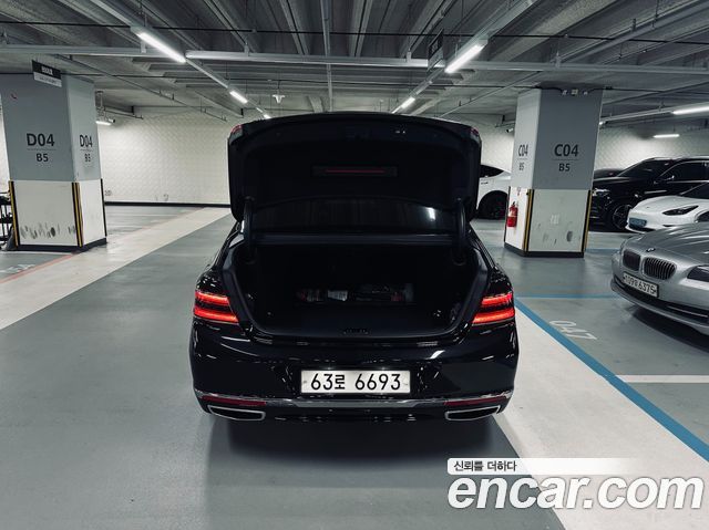 Genesis G90 3.8 AWD Premium Luxury - фото 4