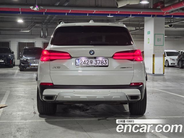 BMW X5 G05 xDrive 50e xLine - фото 3