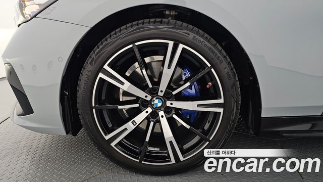 BMW 5-Series G60 530i xDrive M Sport - фото 3
