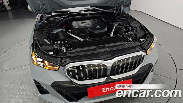BMW 5-Series G60 530i xDrive M Sport - фото 4