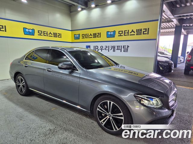 Mercedes-Benz E-Class W213 E300 Avantgarde - фото 2