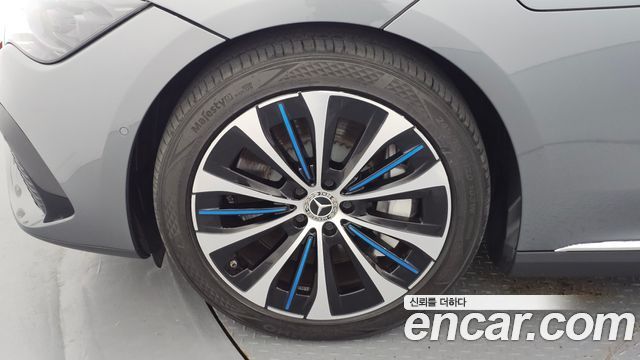 Mercedes-Benz EQE V295 EQE350+ - фото 4