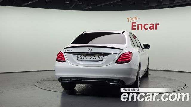 Mercedes-Benz C-Class W205 C220 d Avantgarde - фото 3