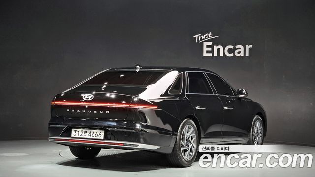 Hyundai Grandeur GN7 2,5 Gasoline 2WD Exclusive - фото 1