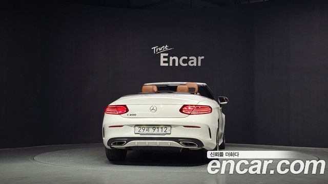Mercedes-Benz C-Class W205 C200 Cabriolet - фото 3
