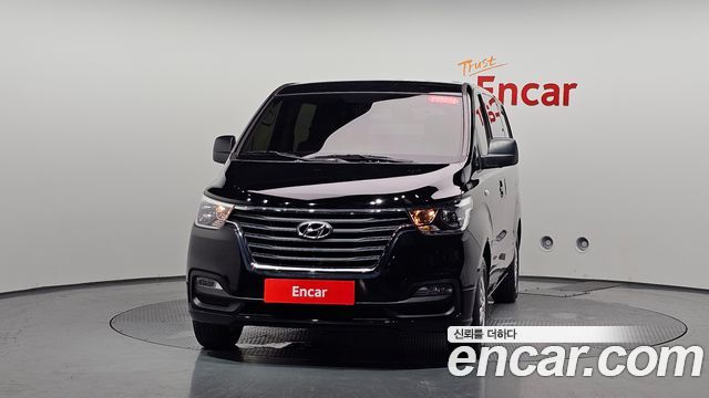 Hyundai Starex Новый Van 5-Seater Smart - фото 1